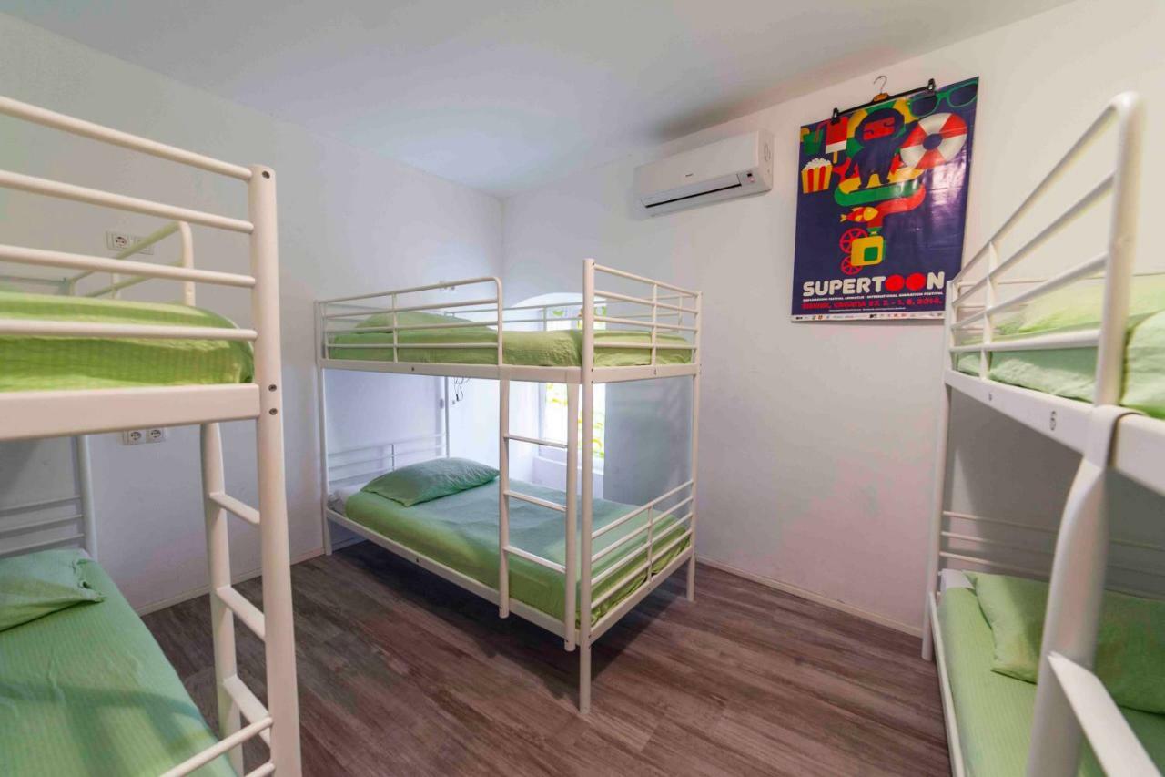 Hostel Mare Šibenik Eksteriør bilde